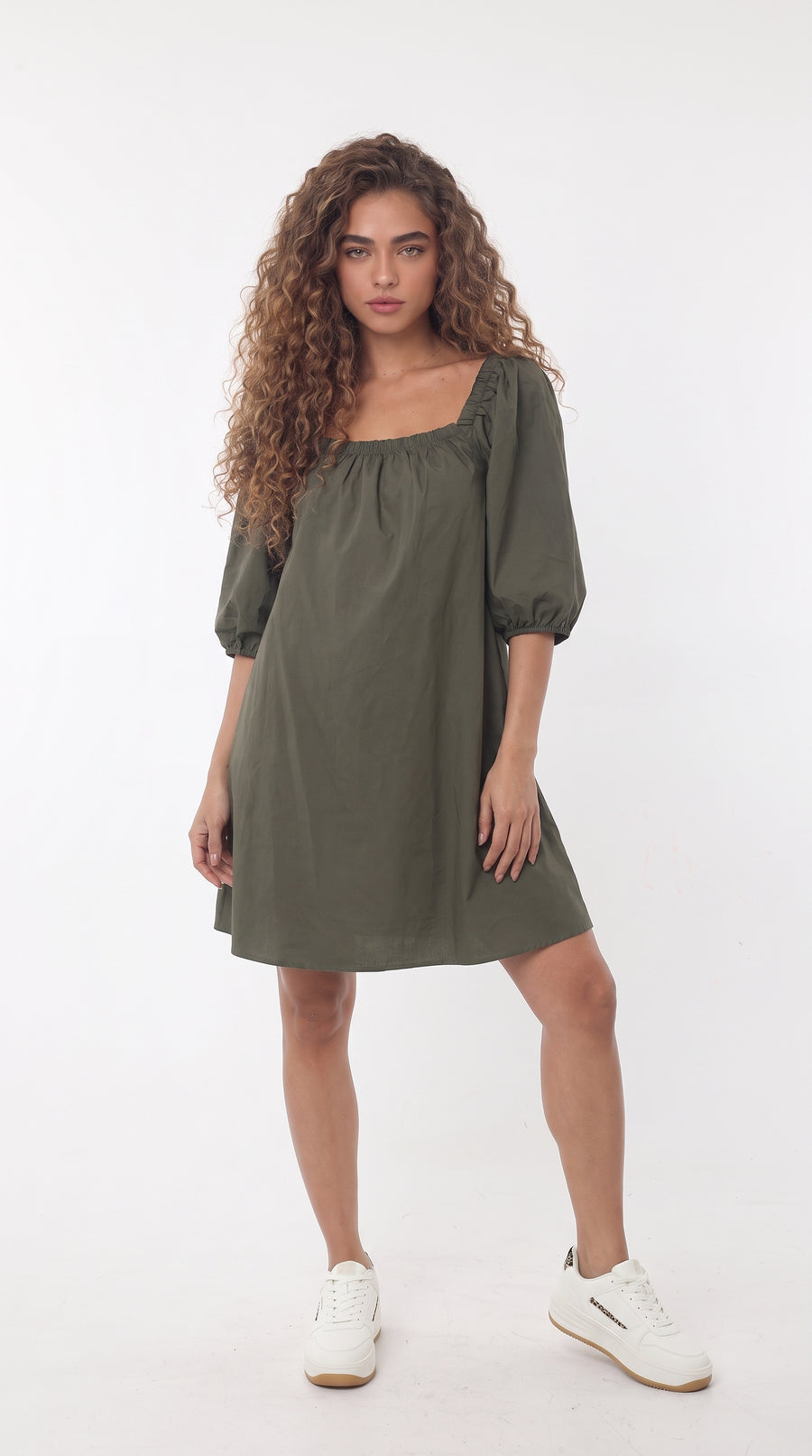 Vestido corto verde manga 3/4 para mujer