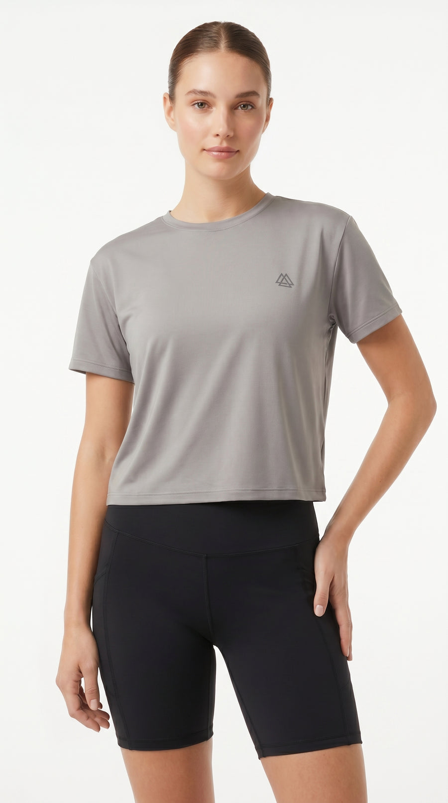 Camiseta deportiva taupe silueta corta para mujer – Belife