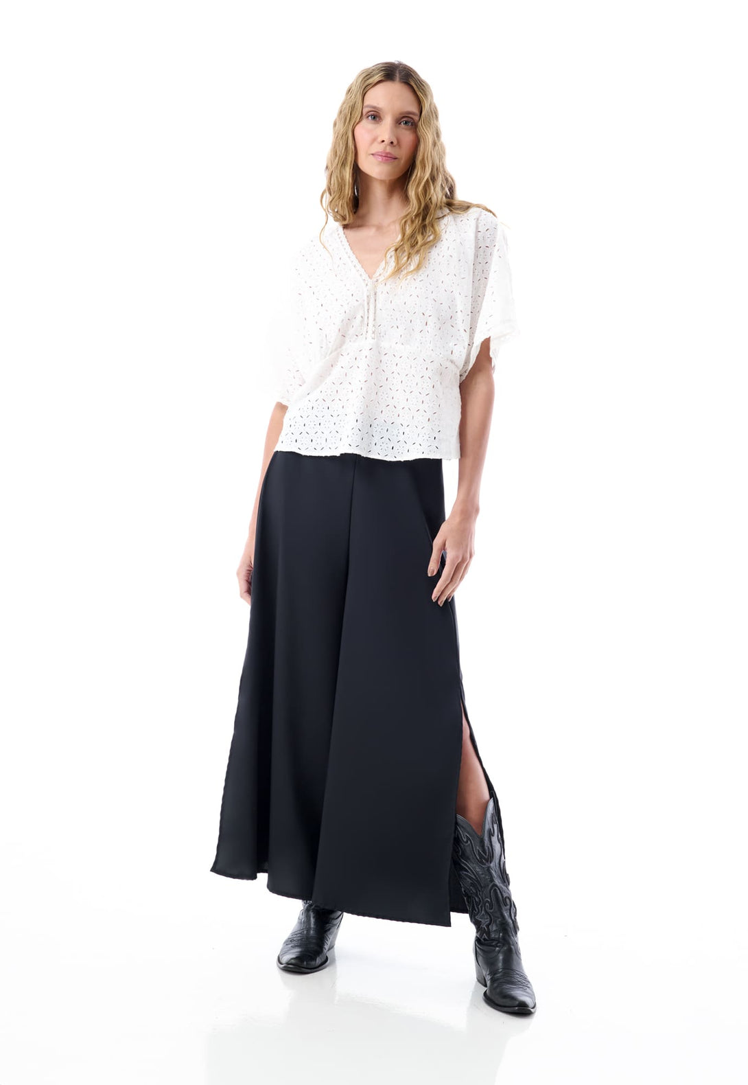 Blusa para dama con detalles viste elegante 
