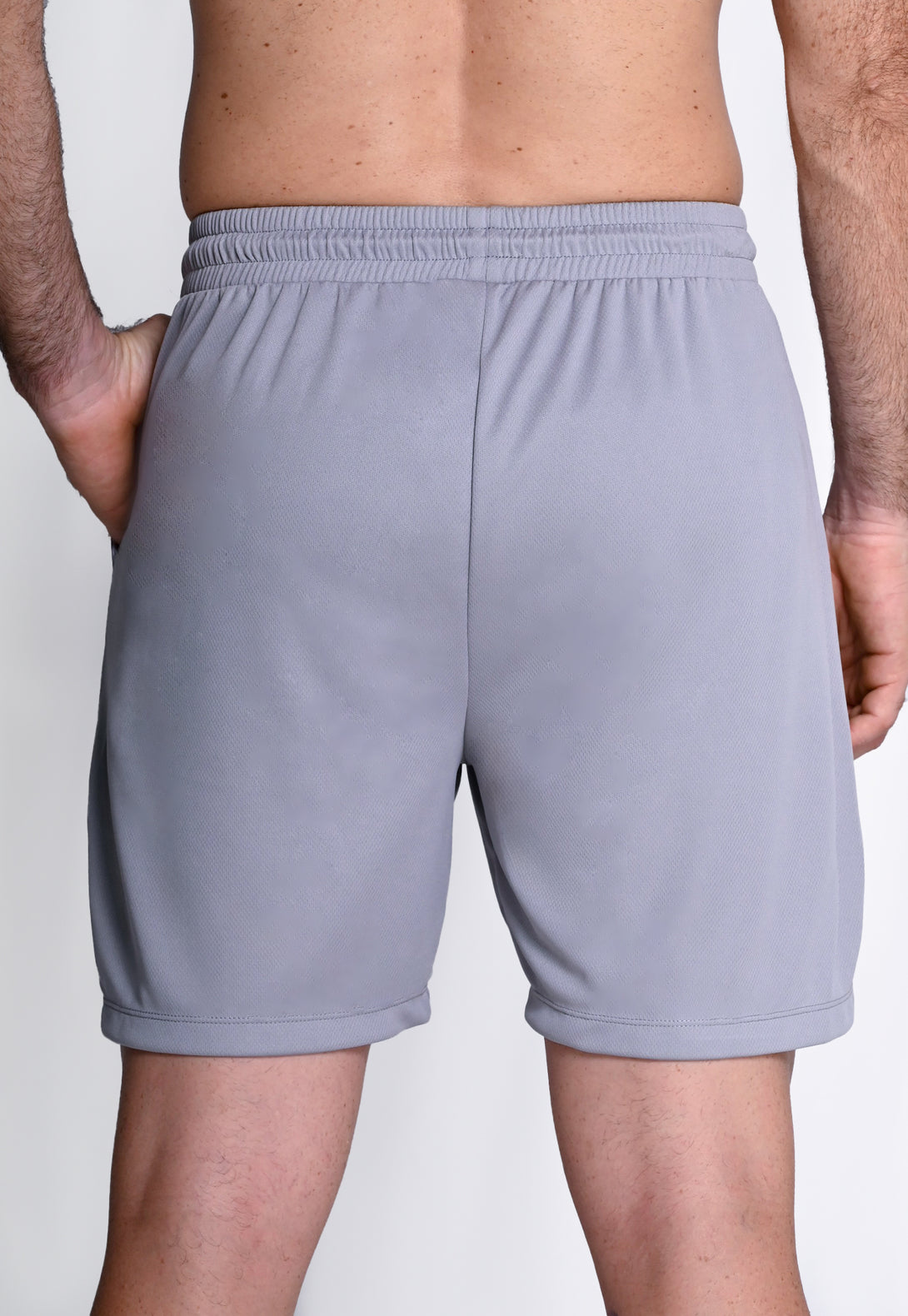Estilo deportivo con un toque sofisticado 