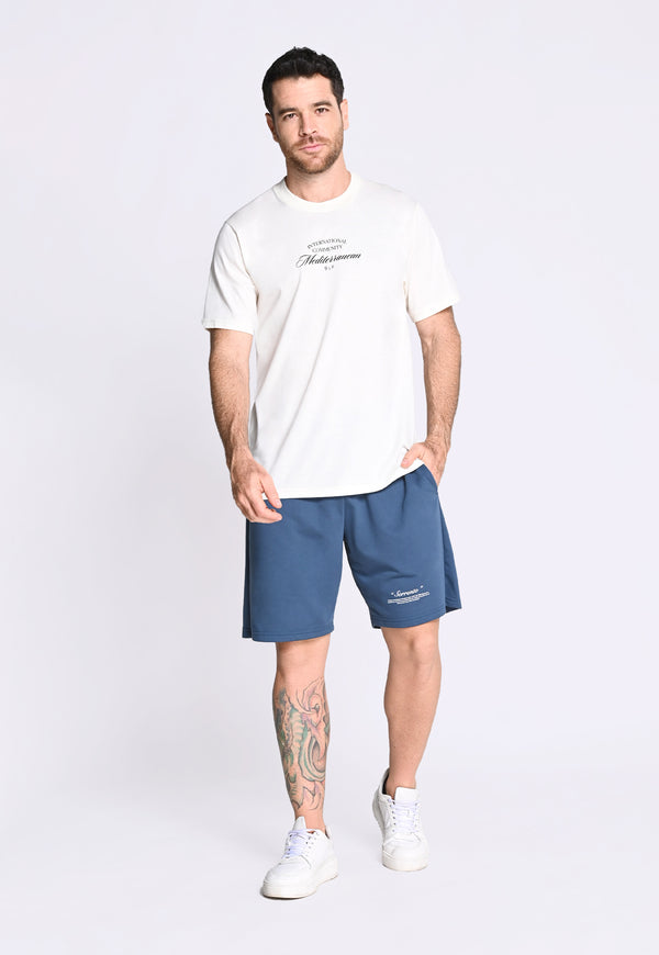 Camiseta cómoda con cuello redondo.