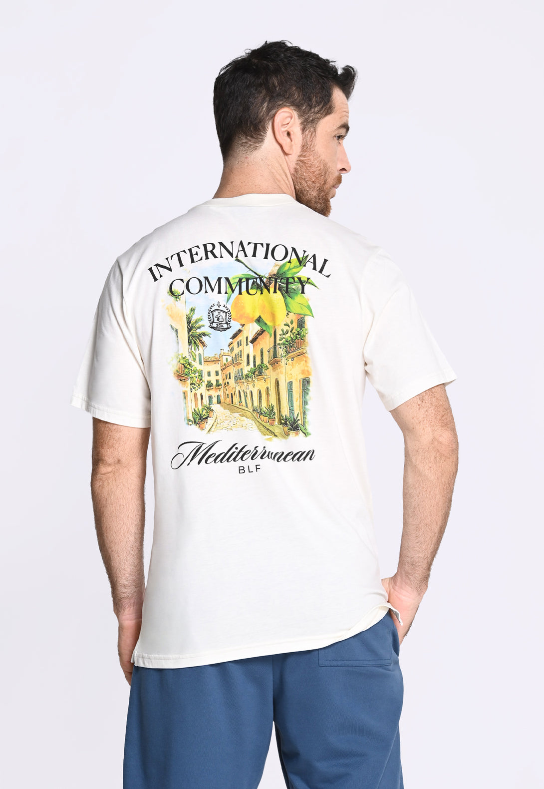Prenda cómoda y fácil de combinar.