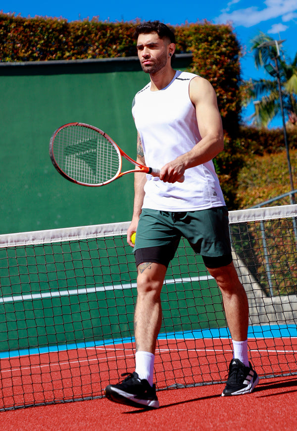 Pantaloneta deportiva verde con ciclista para hombre