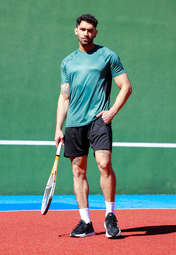 Pantaloneta deportiva negra para hombre