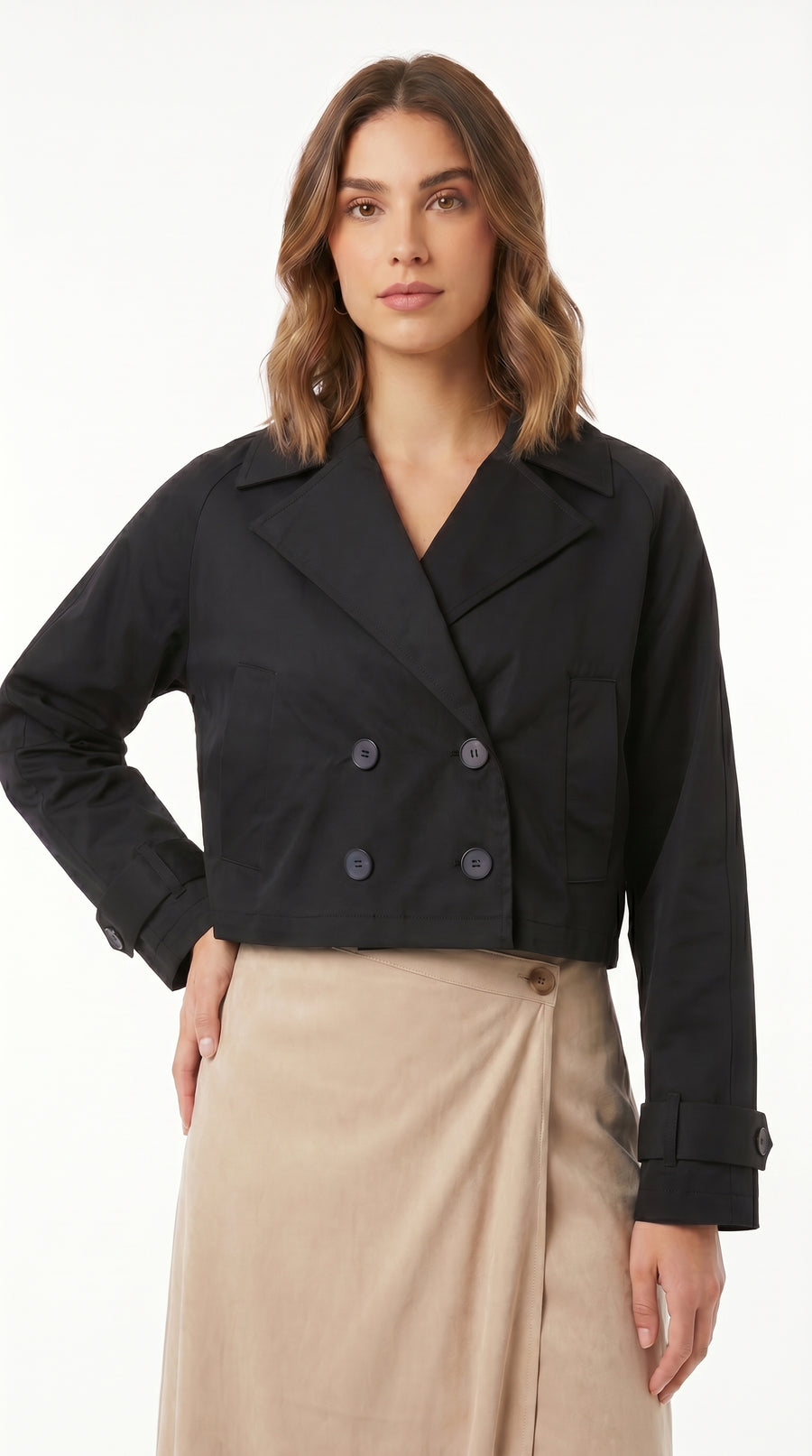 Chaqueta negra corta para mujer – Belife