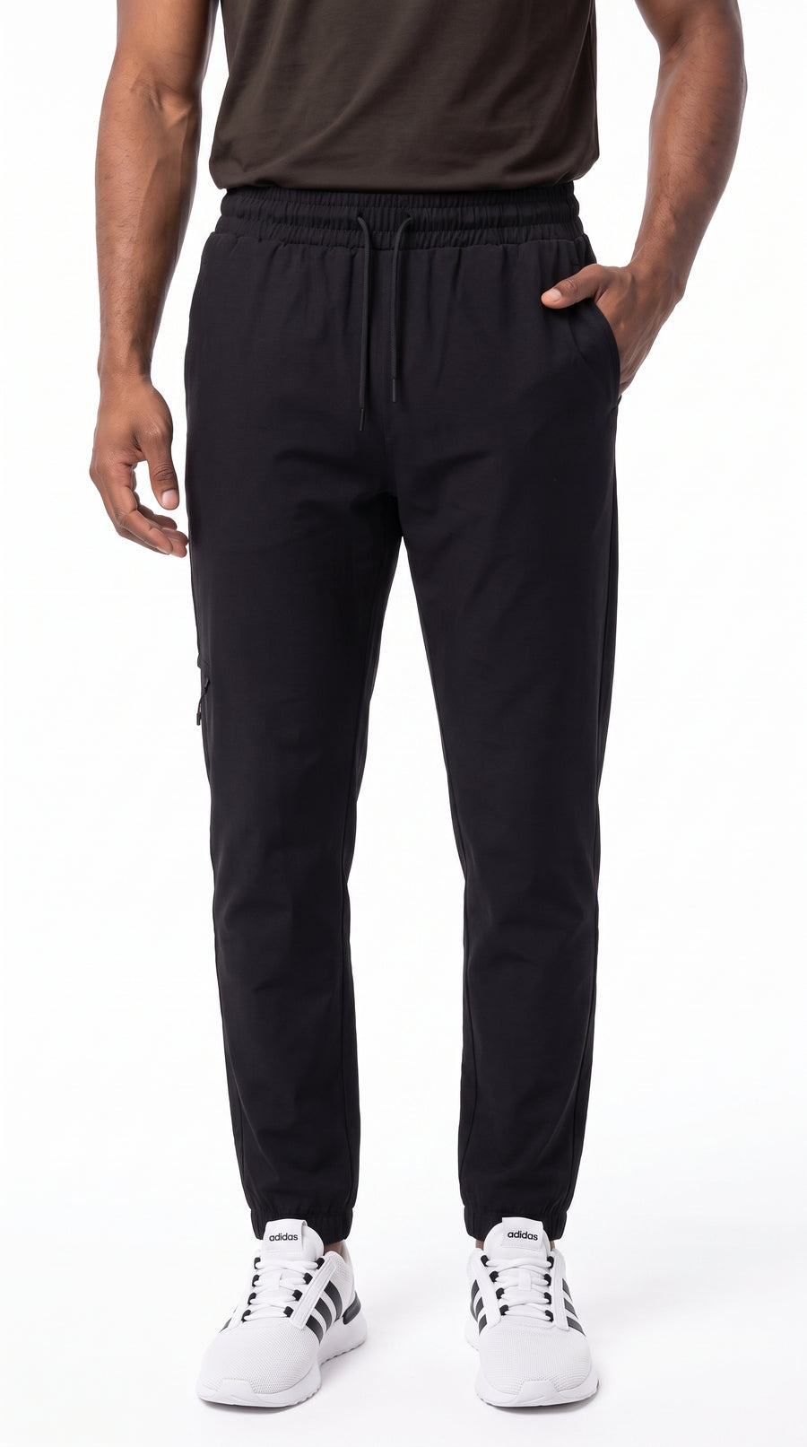 Pantalón deportivo negro con bota elástica para hombre – Belife