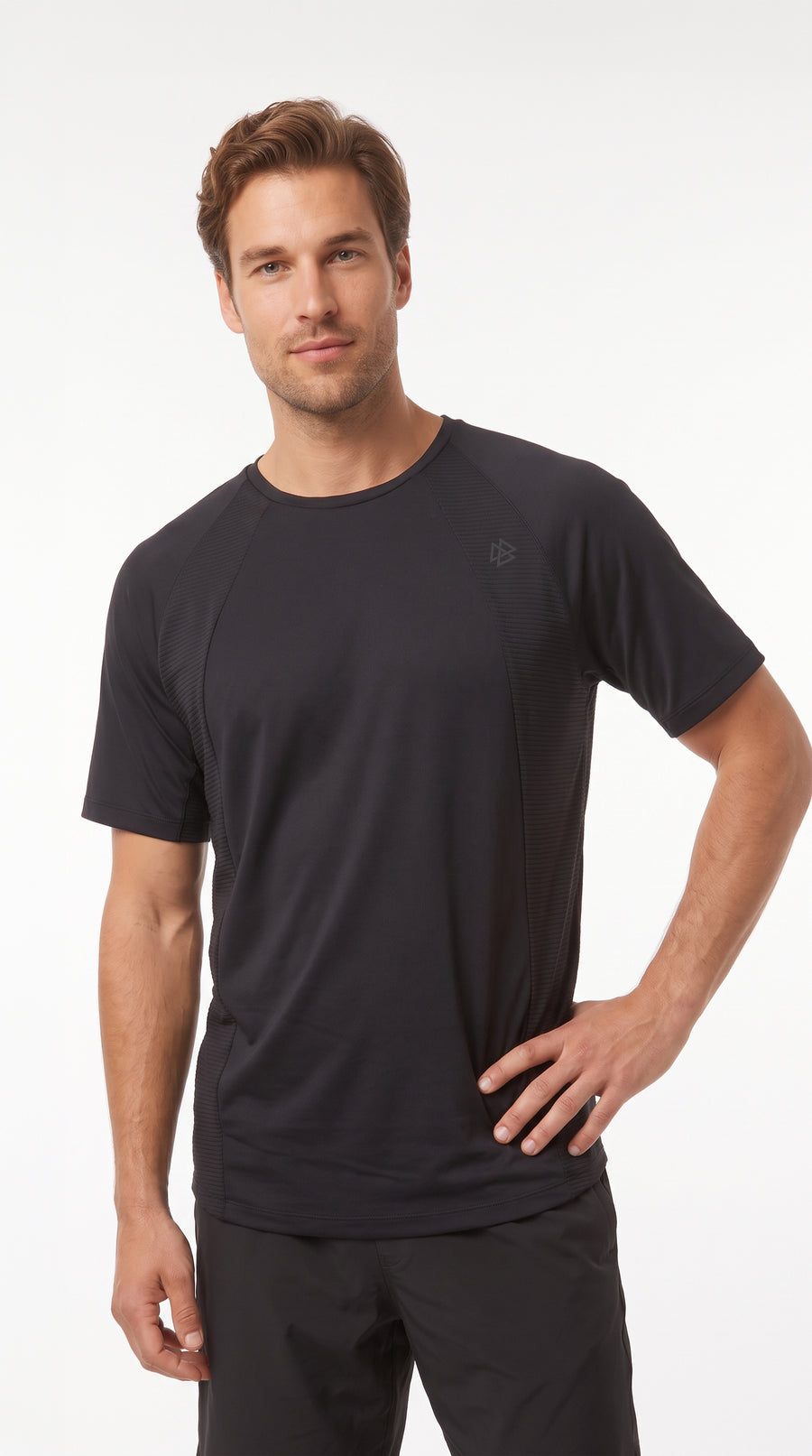 Camiseta deportiva negra con bloques para hombre – Belife