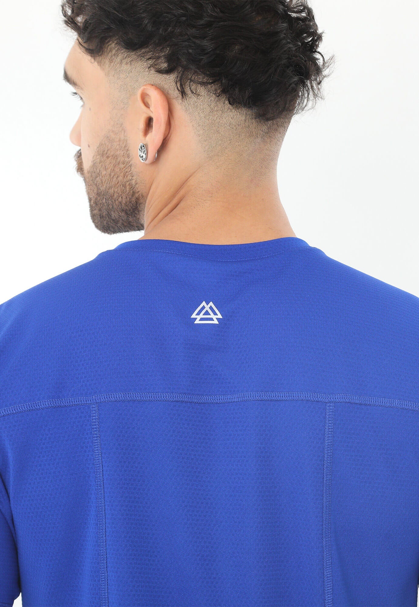 Camiseta Deportiva Azul Con Detalle Reflectivo En Manga Para Hombre
