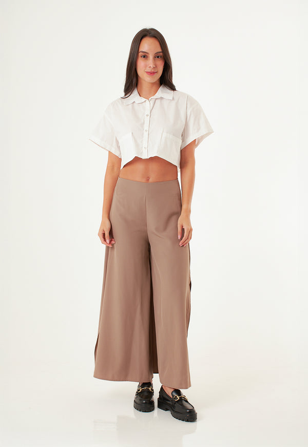 Perfecta para oficina o día casual.