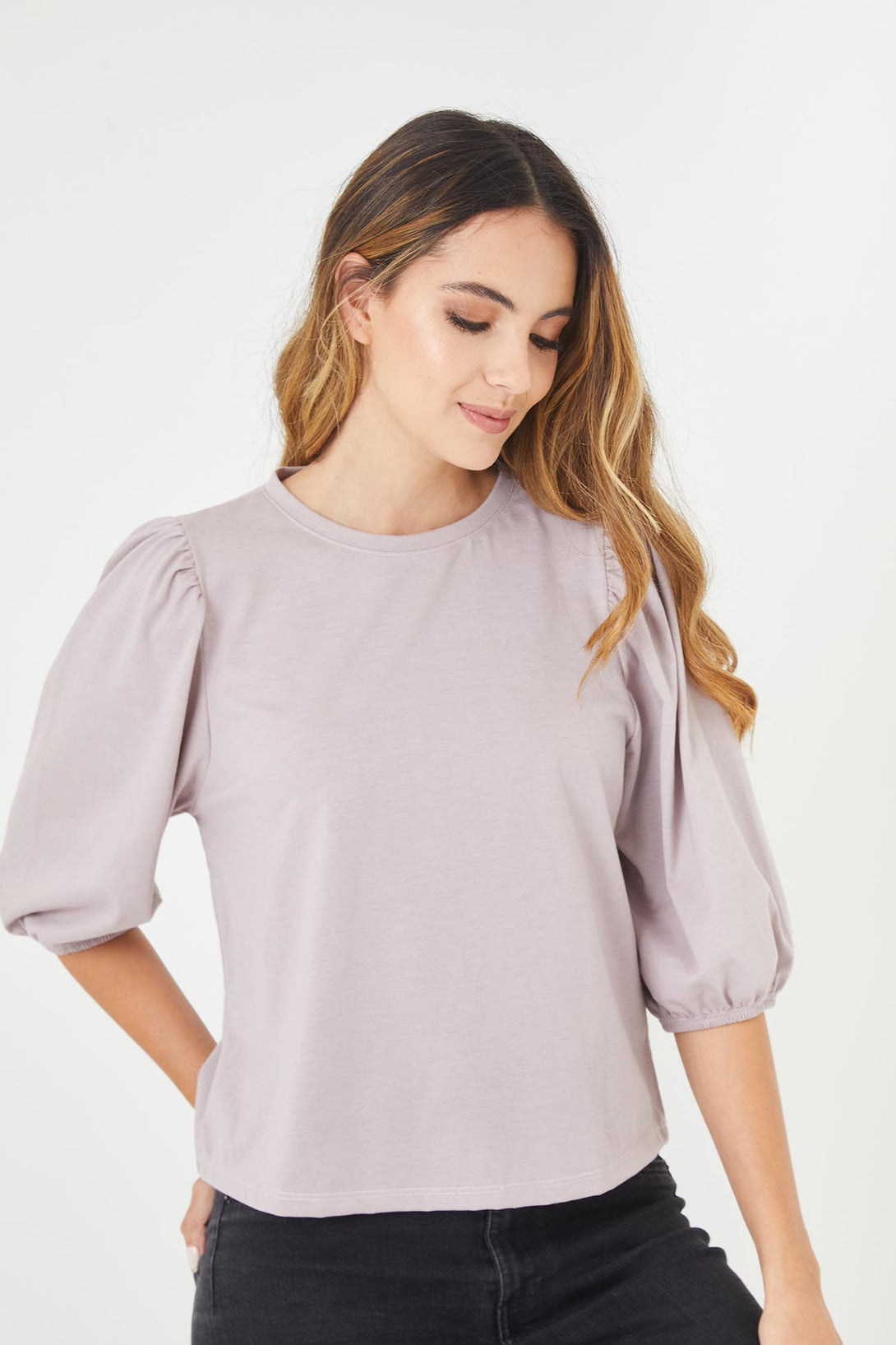 Blusa Manga Ranglan Corta, cuello redondo. Mujer. Color Rosa Mística | Belife 1