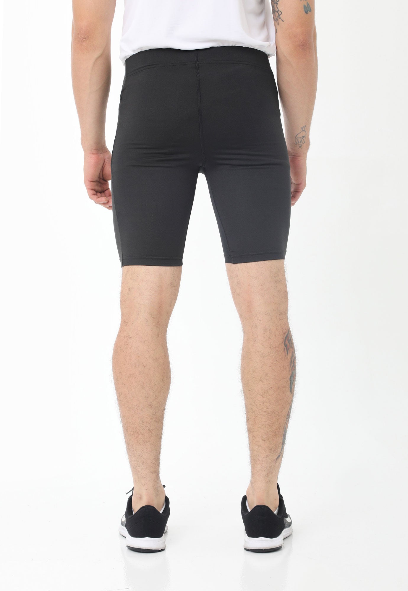 Ciclista deportiva negra cintura con elástico, bolsillo con cierre y bloque en malla para hombre